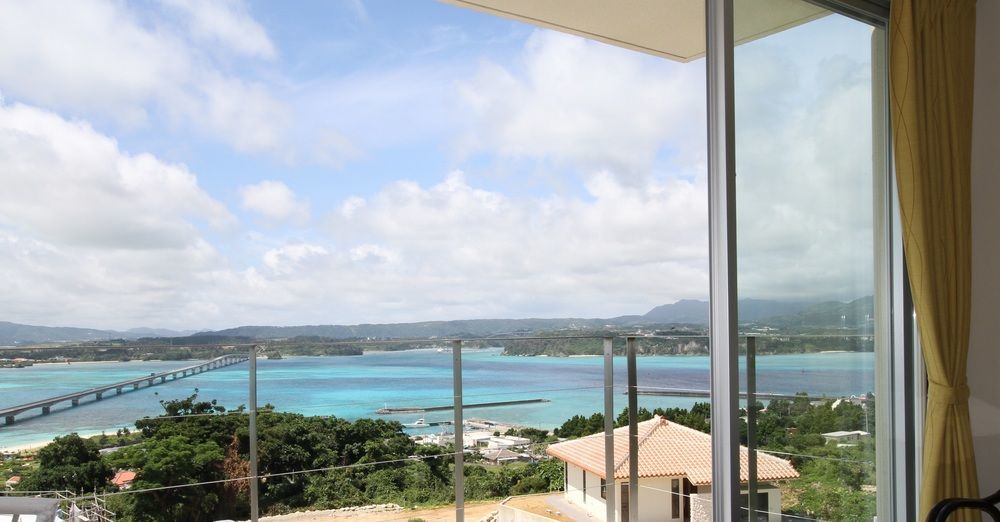 Ocean Hills Kouri Hotel Nakijin Bagian luar foto