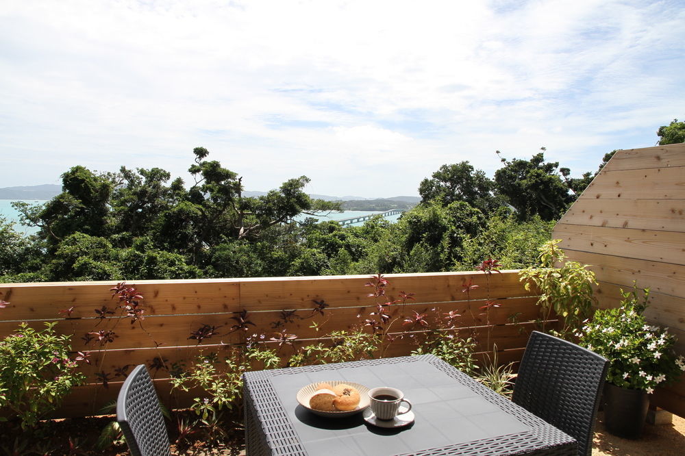 Ocean Hills Kouri Hotel Nakijin Bagian luar foto