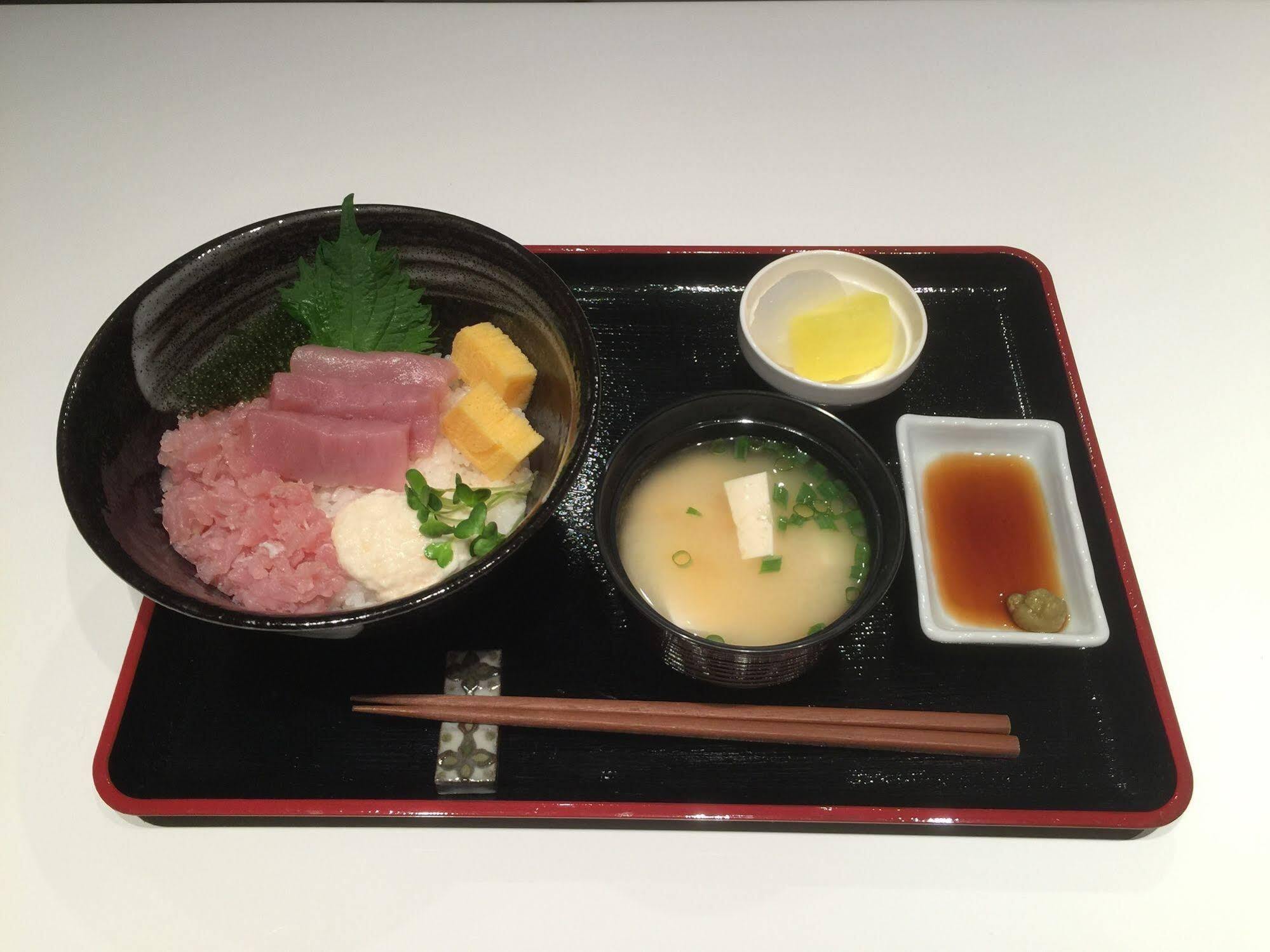 Ocean Hills Kouri Hotel Nakijin Bagian luar foto